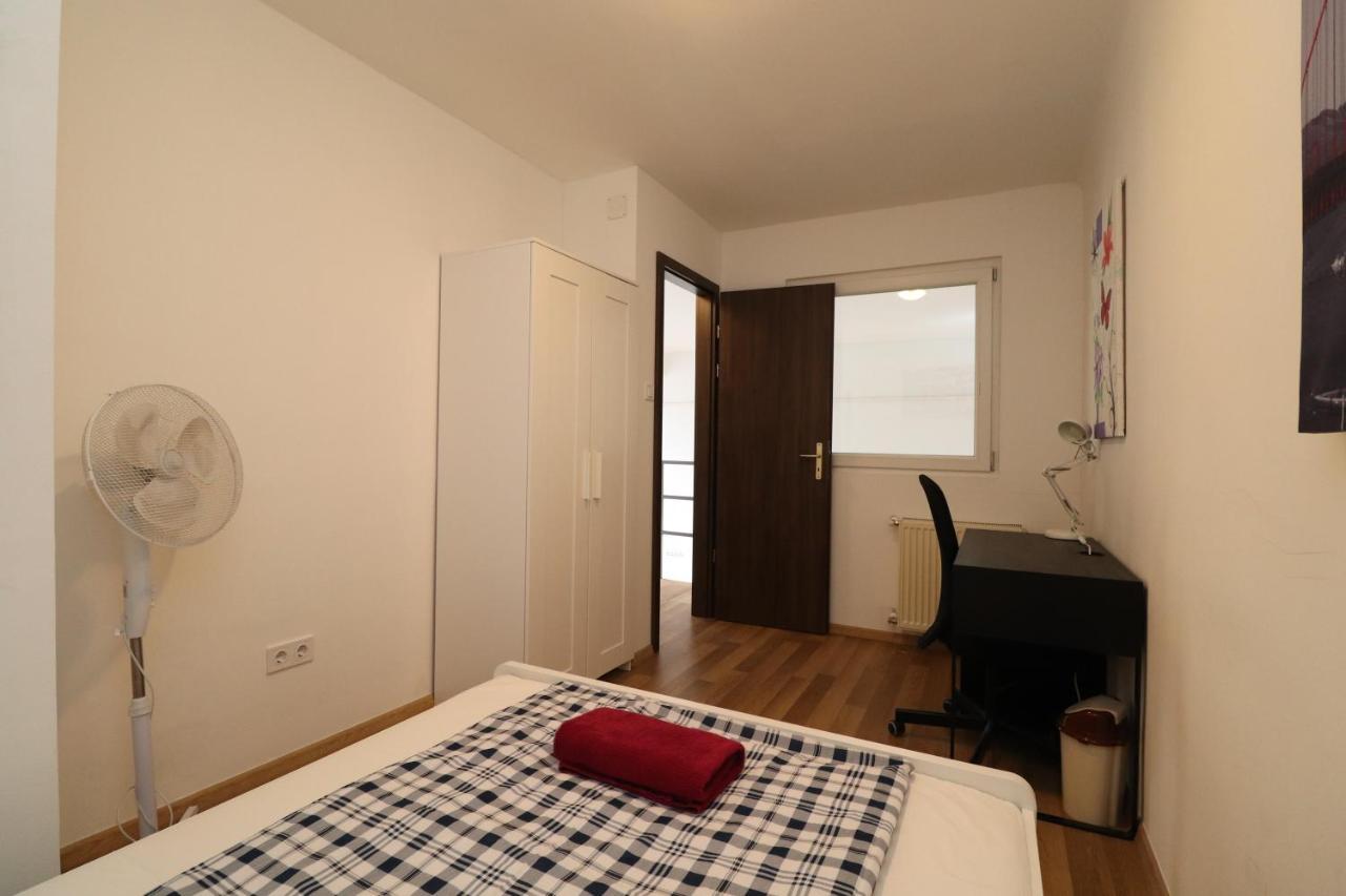 New Guest House A in Király Street 106 Budapest Kültér fotó