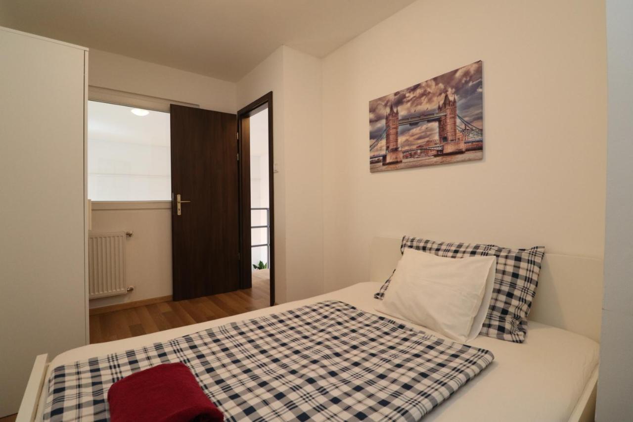 New Guest House A in Király Street 106 Budapest Kültér fotó