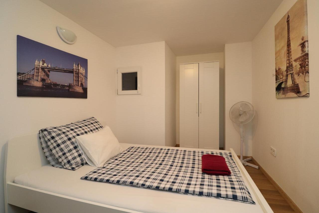 New Guest House A in Király Street 106 Budapest Kültér fotó