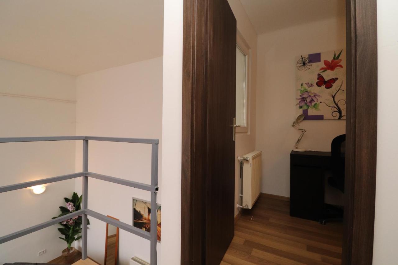 New Guest House A in Király Street 106 Budapest Kültér fotó