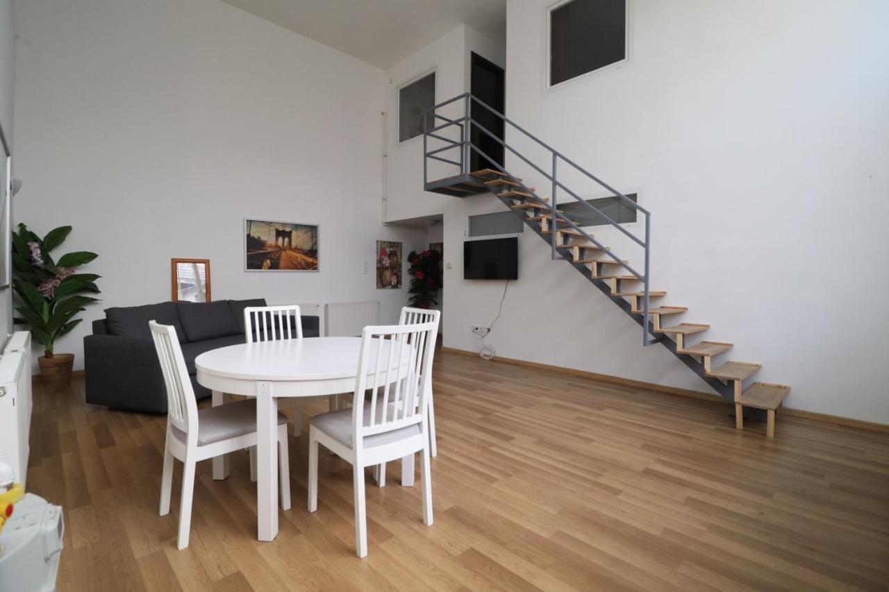 New Guest House A in Király Street 106 Budapest Kültér fotó